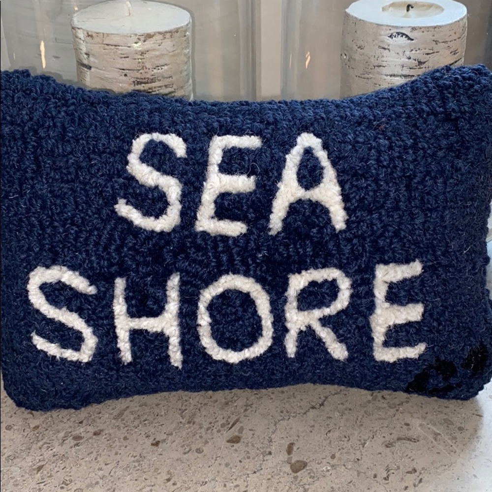 Sea Shore Hooked Throw Pillows. Set of 2. - Picture 2 of 8